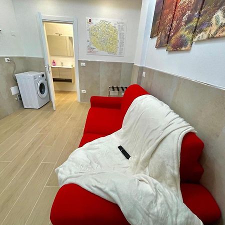 Ferienwohnung 50 Tourist House Bologna - Pratello - Self Check-In Exterior foto
